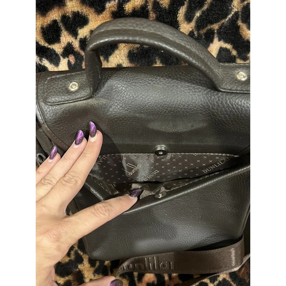 Dunlilai Messenger Bag